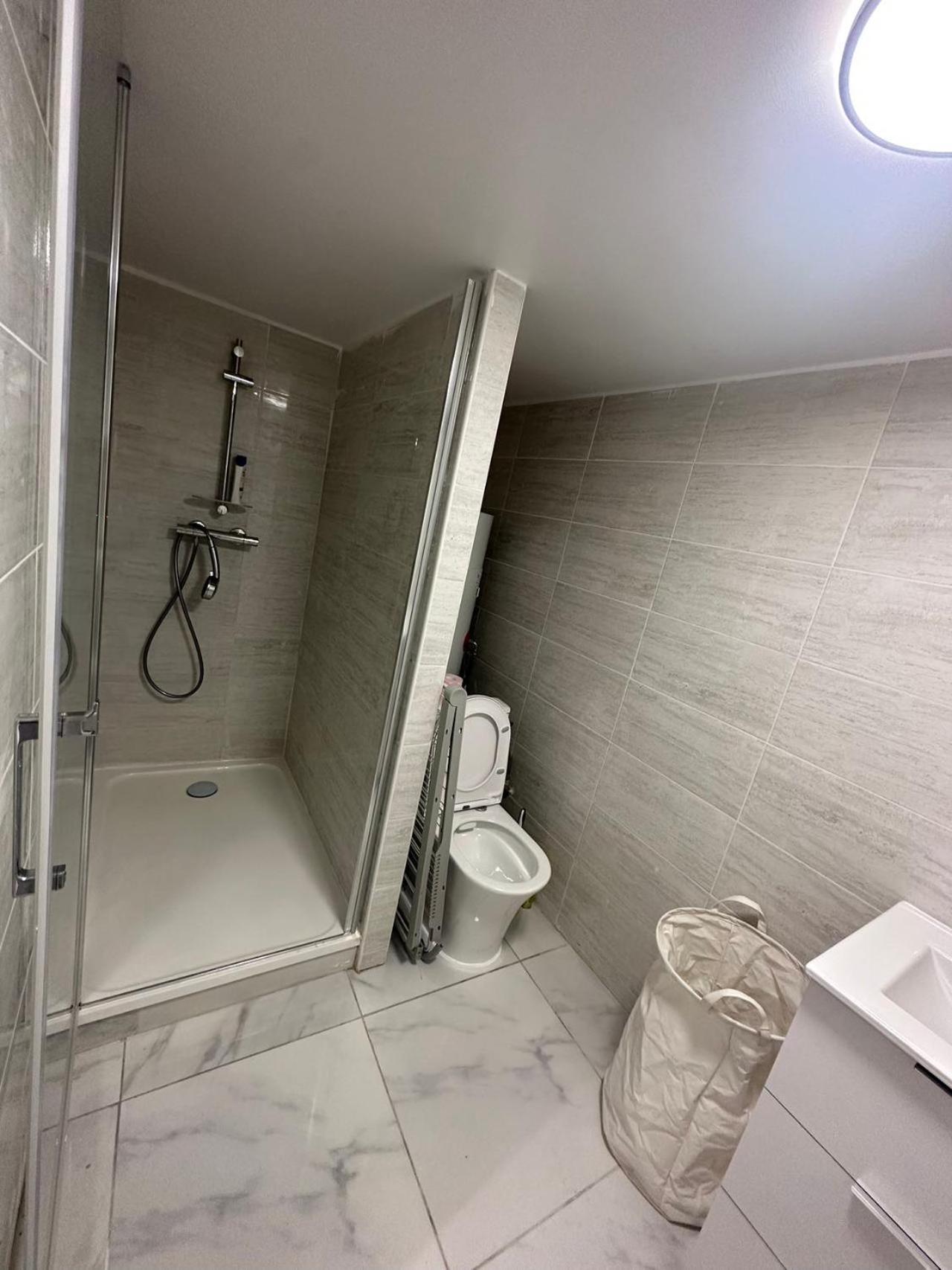 Appartement Calme Moderne Proche De Disneyland Wifi & Cafe Gratuit & Arrivee Autonome Бюссі-Сен-Жорж Екстер'єр фото