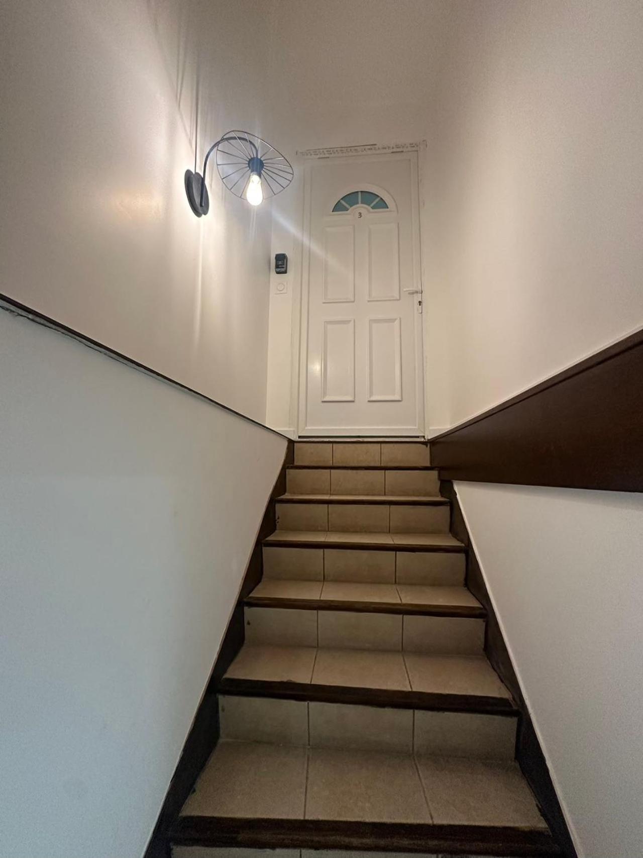 Appartement Calme Moderne Proche De Disneyland Wifi & Cafe Gratuit & Arrivee Autonome Бюссі-Сен-Жорж Екстер'єр фото