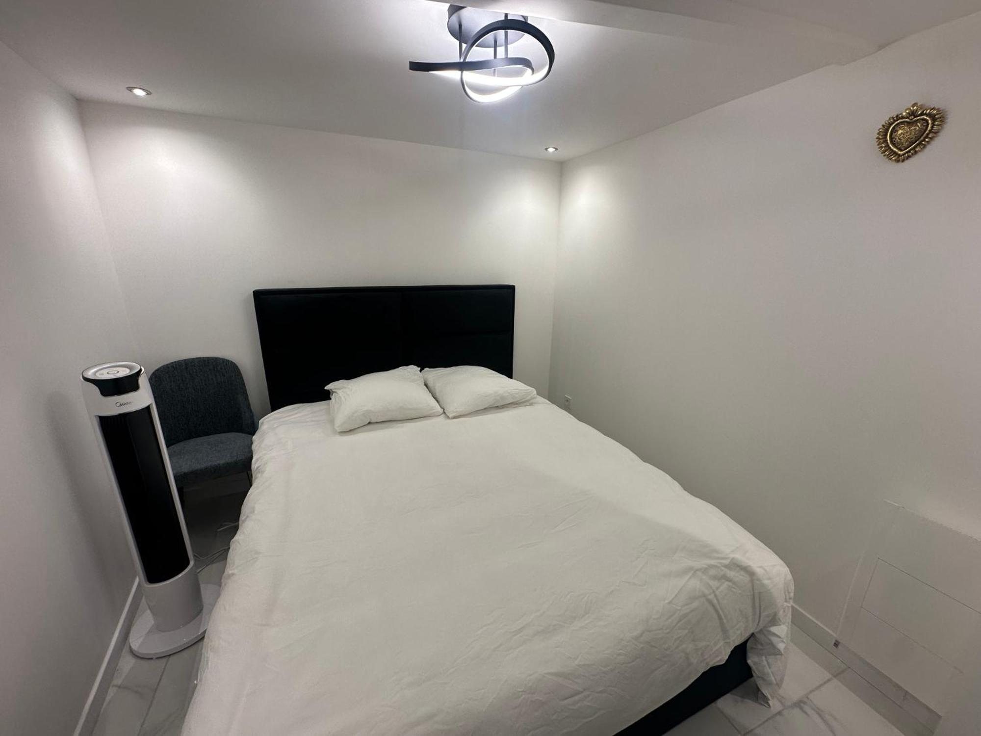 Appartement Calme Moderne Proche De Disneyland Wifi & Cafe Gratuit & Arrivee Autonome Бюссі-Сен-Жорж Екстер'єр фото