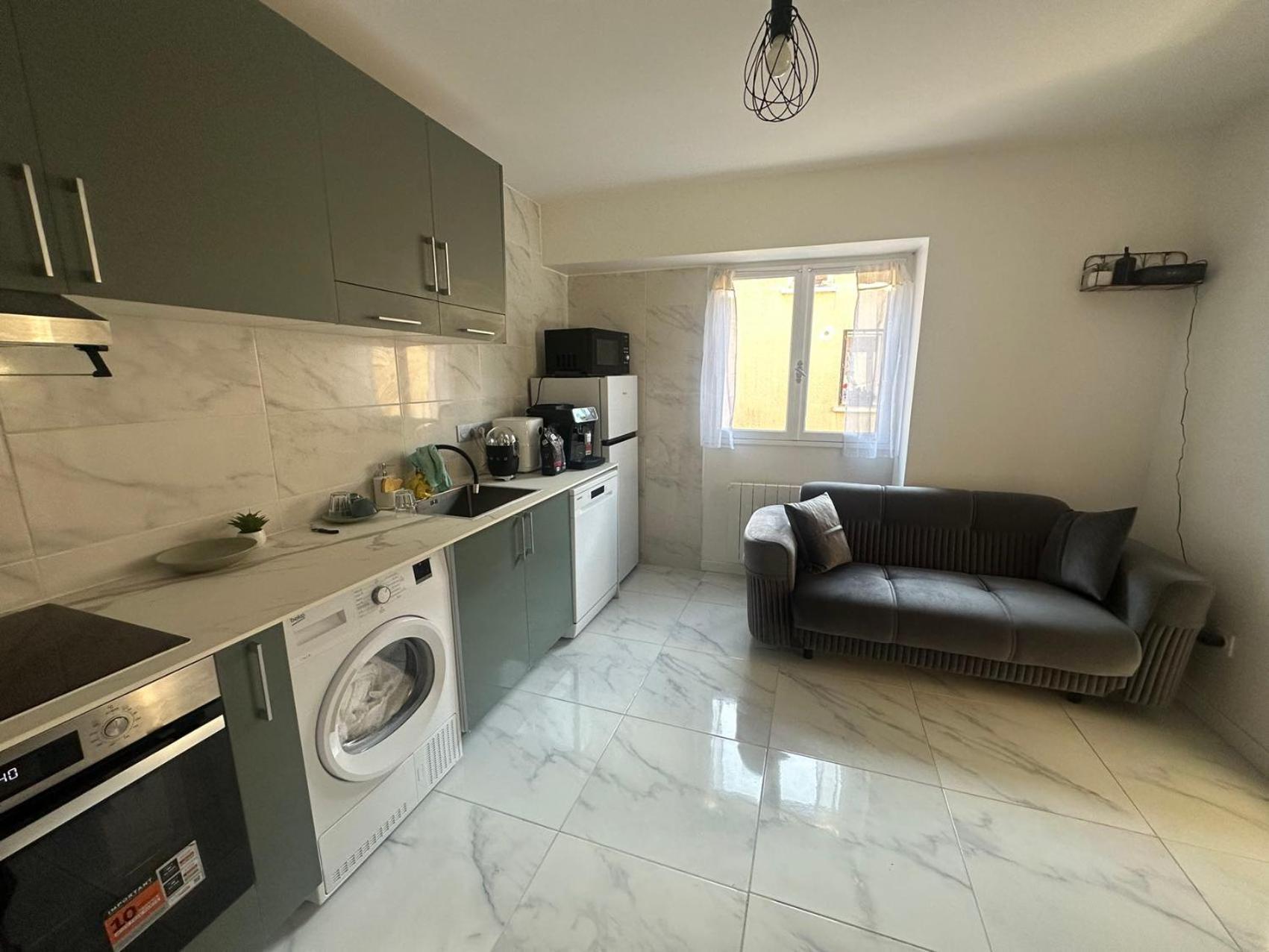 Appartement Calme Moderne Proche De Disneyland Wifi & Cafe Gratuit & Arrivee Autonome Бюссі-Сен-Жорж Екстер'єр фото