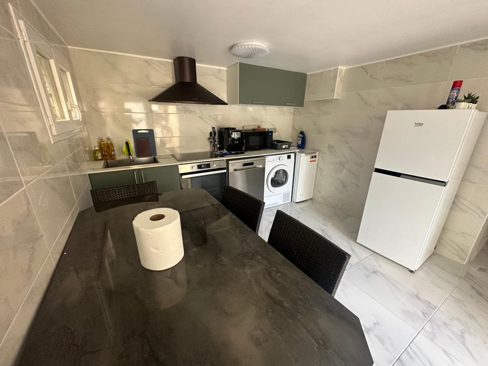Appartement Calme Moderne Proche De Disneyland Wifi & Cafe Gratuit & Arrivee Autonome Бюссі-Сен-Жорж Екстер'єр фото